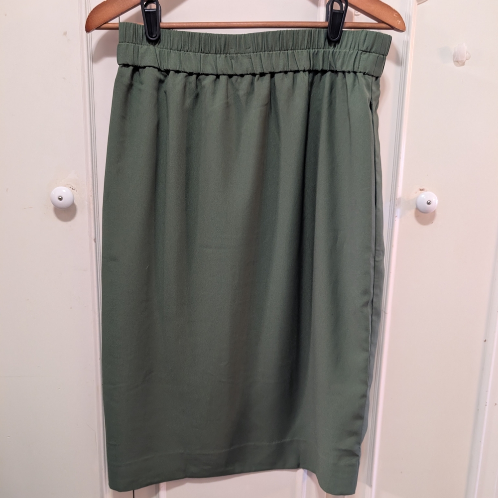 J. Crew Women's Pencil Skirt in Olive